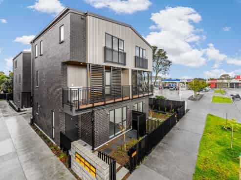 9B Huia Road, Point Chevalier