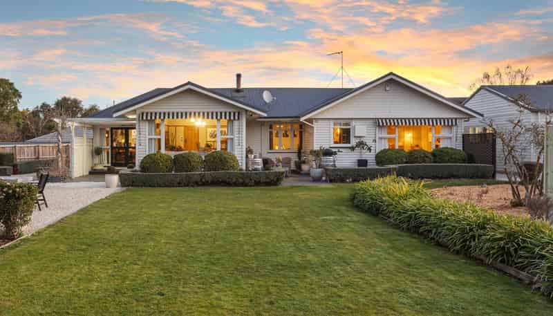 2 Church Street, Amberley