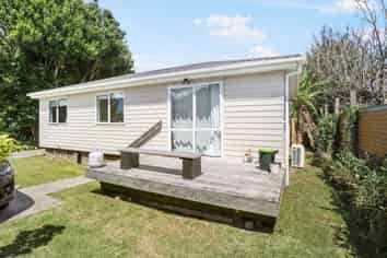 3a Berrett Place, Otara