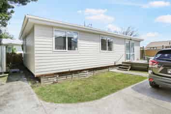 3a Berrett Place, Otara