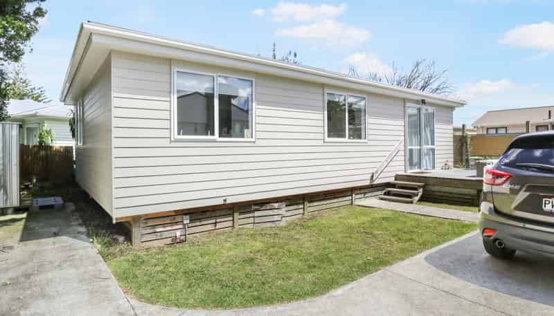 3a Berrett Place, Otara