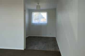 22B Morley Street, Bryndwr