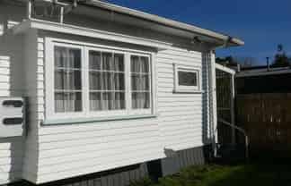 175 River Road, Hamilton East