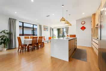17 Tai Crescent, Hobsonville