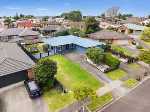 7 Four Oaks Place, Pukekohe