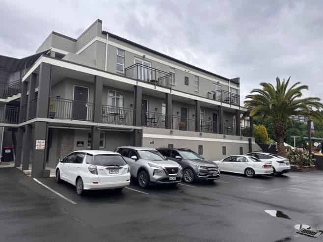 Lucrative Motel Business