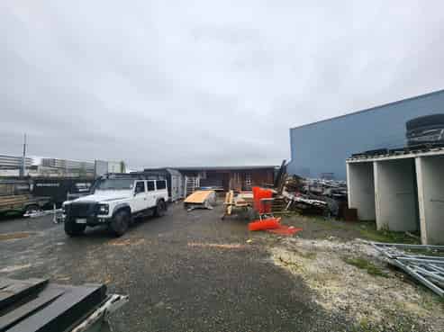 Prominent Location on King Street