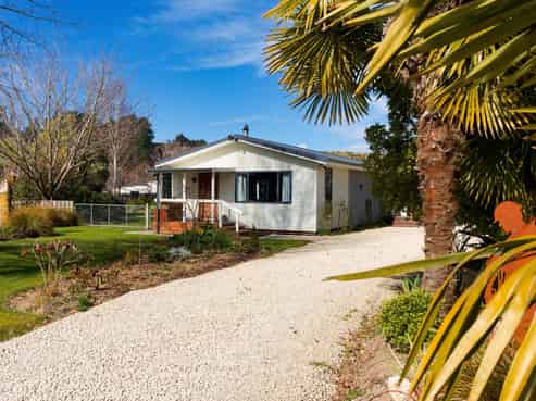 12 Achray Street, Waiau