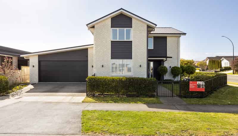 2 Mccorquindale Drive, Flagstaff