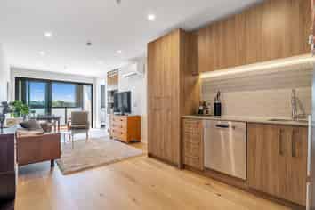 108/9 Walmer Road, Point Chevalier