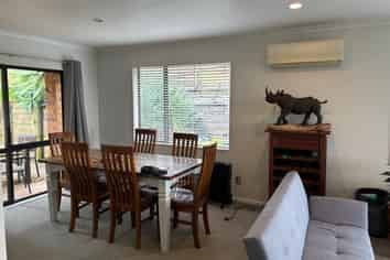 18 Swordfish Place, Maraetai