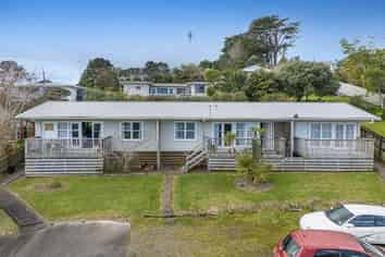 2 Kaipara Crescent, Helensville