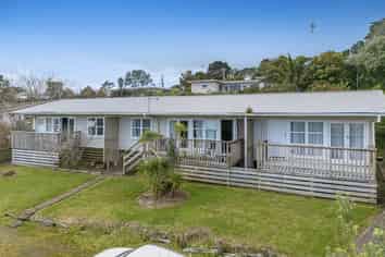 2 Kaipara Crescent, Helensville