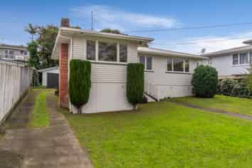 5 Mary Dreaver St, New Windsor