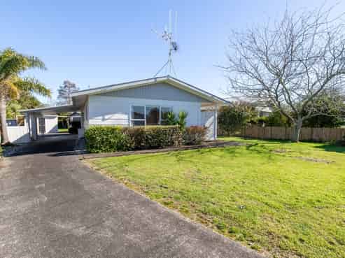 11 Paul Drive, Ngatea