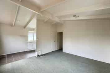B/125 Seabrook Ave, New Lynn