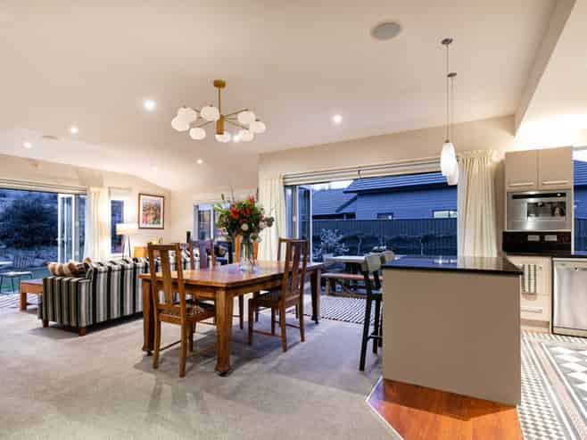 50 Kelliher Drive, Wanaka