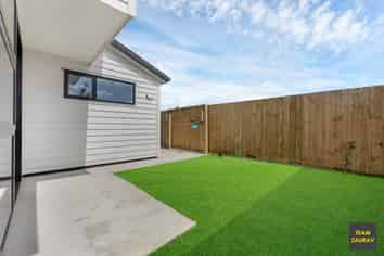 26A Russell Road, Manurewa