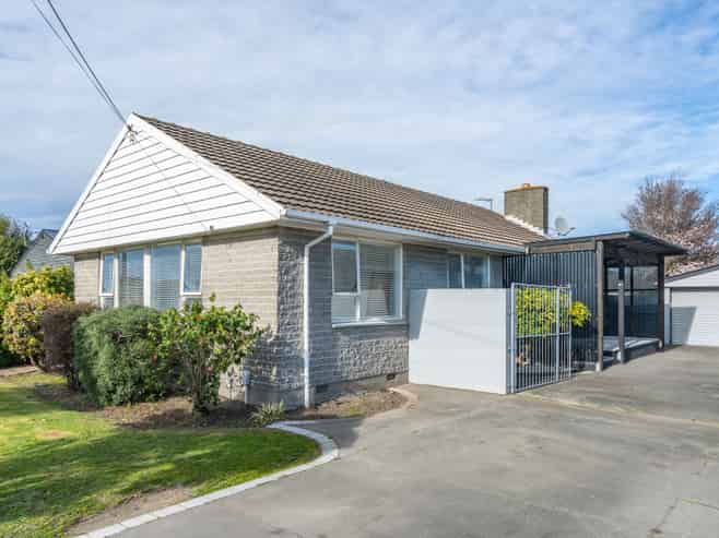 86 Neill Street, Hornby