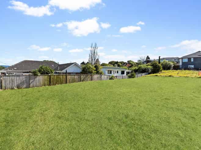 8 & 9 Ambrosia Avenue, Henderson