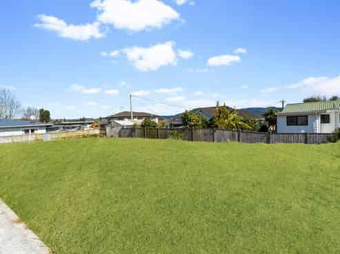 8 & 9 Ambrosia Avenue, Henderson