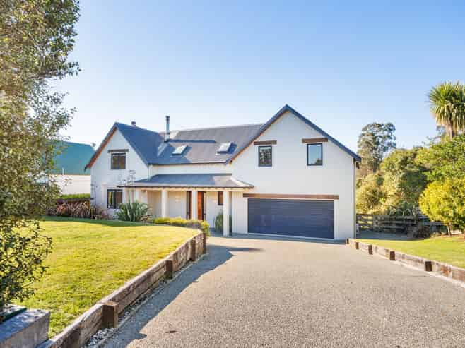 20 Cashmere Drive, Fitzherbert