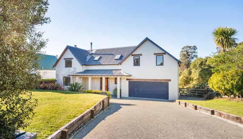 20 Cashmere Drive, Fitzherbert