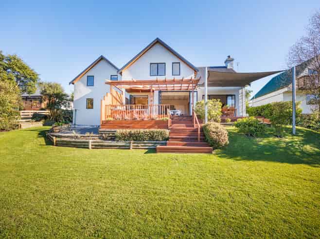 20 Cashmere Drive, Fitzherbert