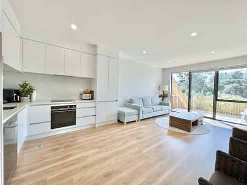 13B Rockpool Road, Orewa