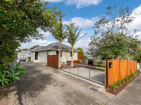 62A Roberts Road, Glenfield