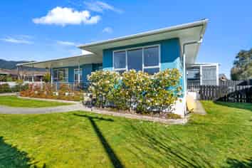 8 Lemari Avenue, Stoke