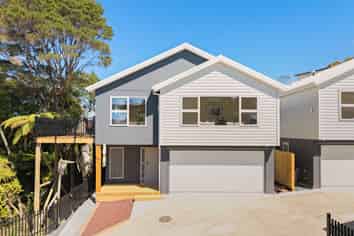 41C Chamberlain Road, Massey