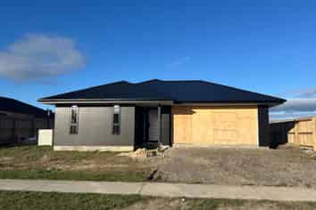 92 Churcher Street, Feilding