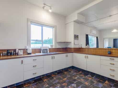 16 Nancy Street, Takapau, Aramoana