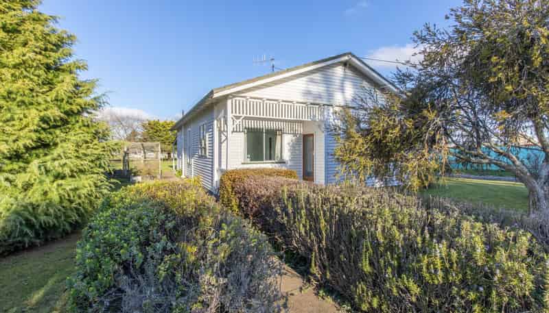 16 Nancy Street, Takapau, Aramoana