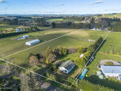 16 Nancy Street, Takapau, Aramoana