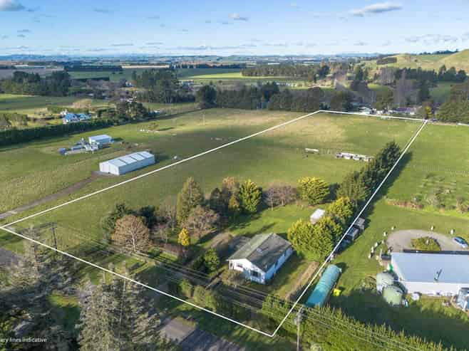 16 Nancy Street, Takapau, Aramoana