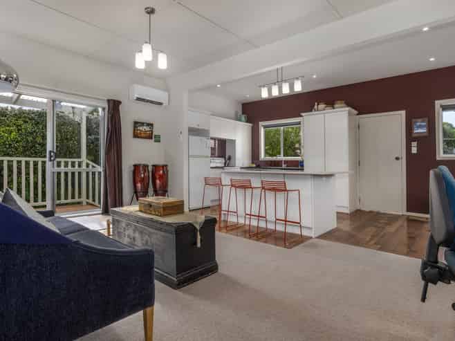 2 John Street, Titahi Bay
