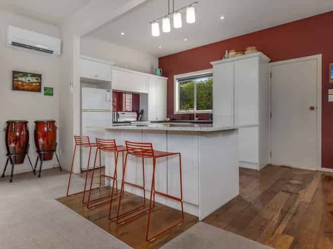 2 John Street, Titahi Bay