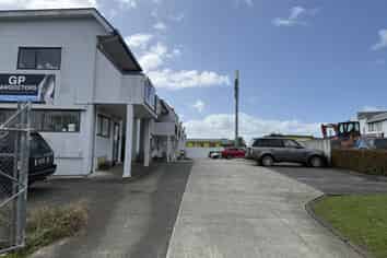 Tidy East Tamaki Unit | 208 m2