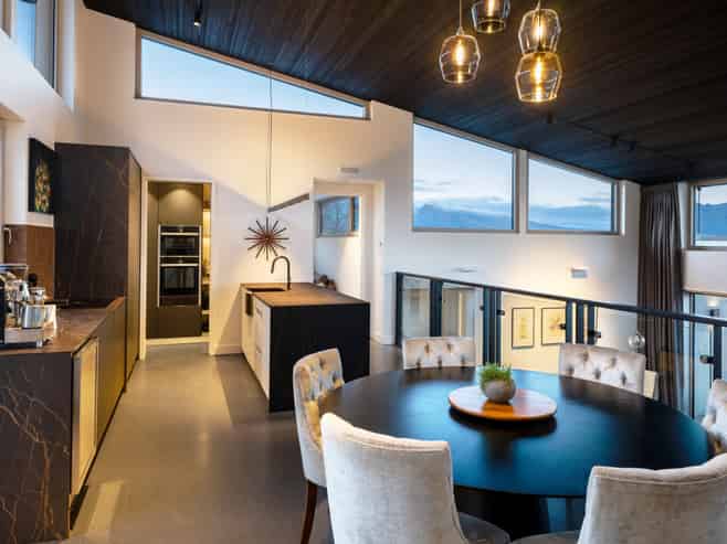 52 Suburb Street, Queenstown