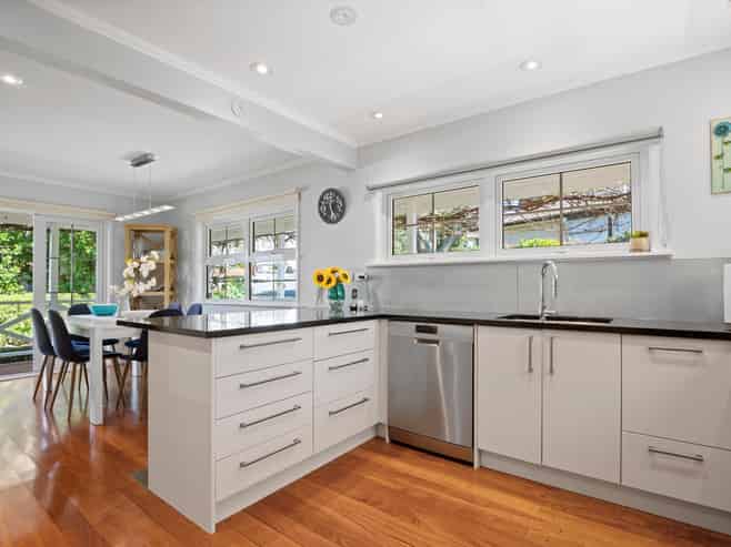12 Regia Close, Half Moon Bay