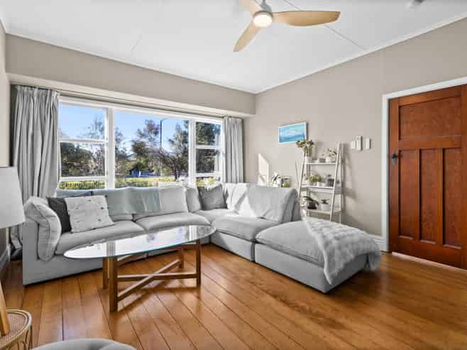 12 Ellison Street, Napier South
