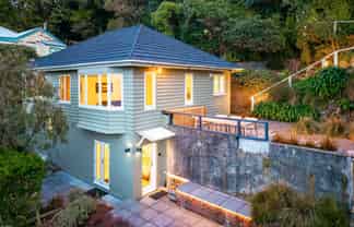 13 Thane Road, Roseneath