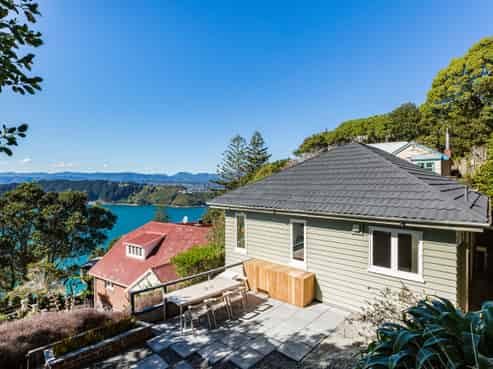 13 Thane Road, Roseneath