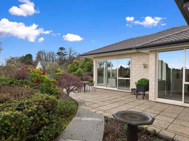 14A Worsleys Road, Cracroft