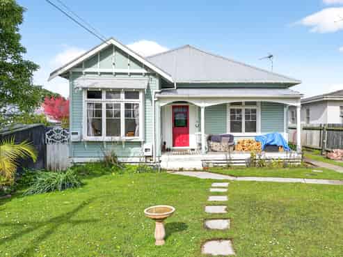 18 Cobden Street, Gisborne