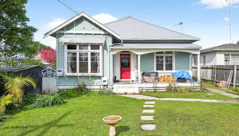 18 Cobden Street, Gisborne