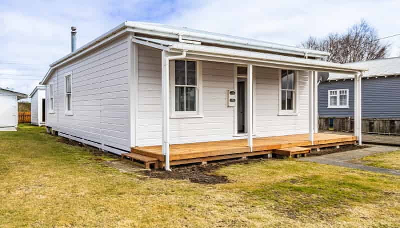 14 Rangipo Street, Waiouru