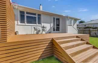 16 Alberta Road, Glen Avon